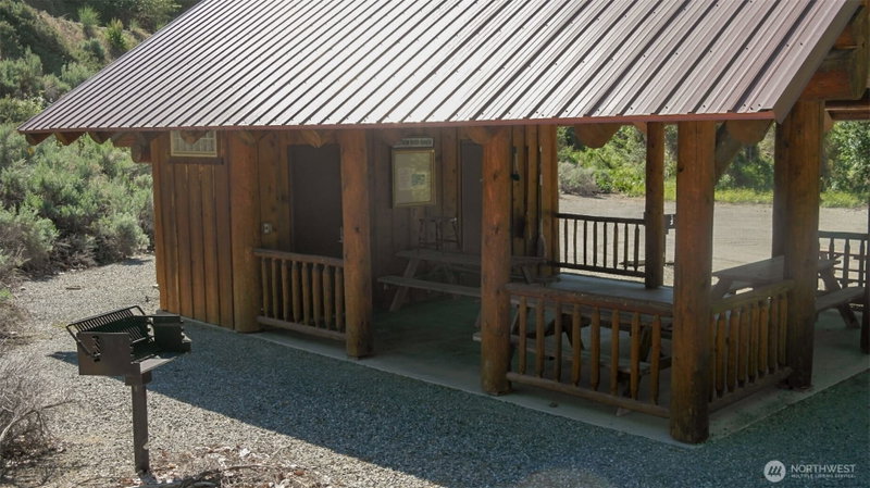 4 Brook Trout Lane photo 29