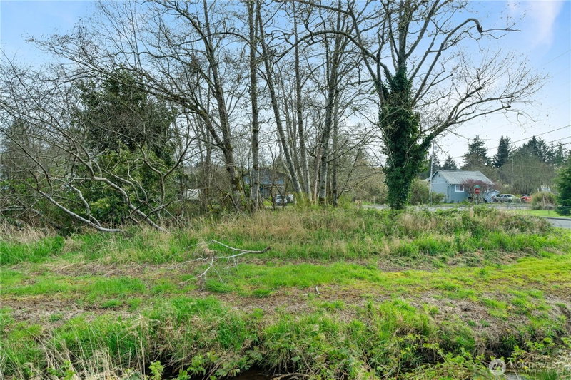 0 0X E Harriman Street photo 1