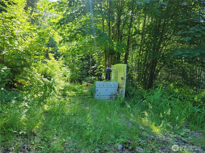 1840 W Deegan Road W photo 27