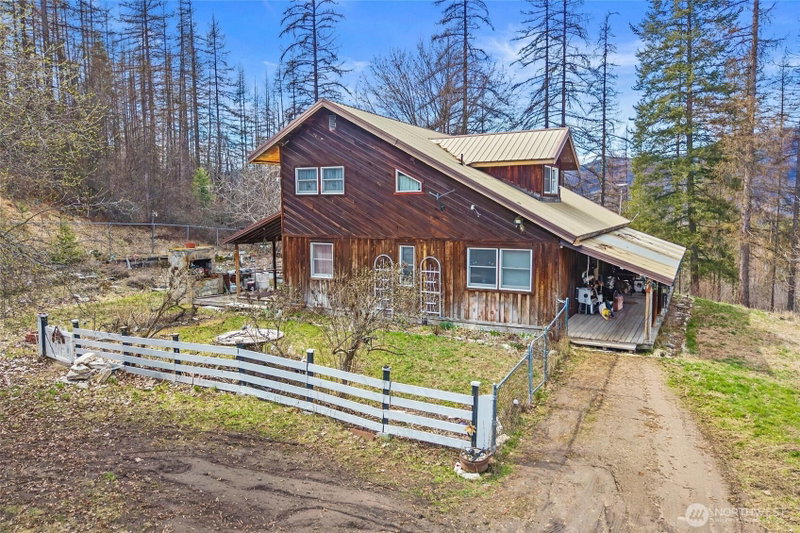 3442 Moore Road photo 2