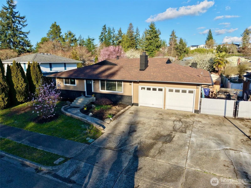 7633 S Wilkeson Street photo 2