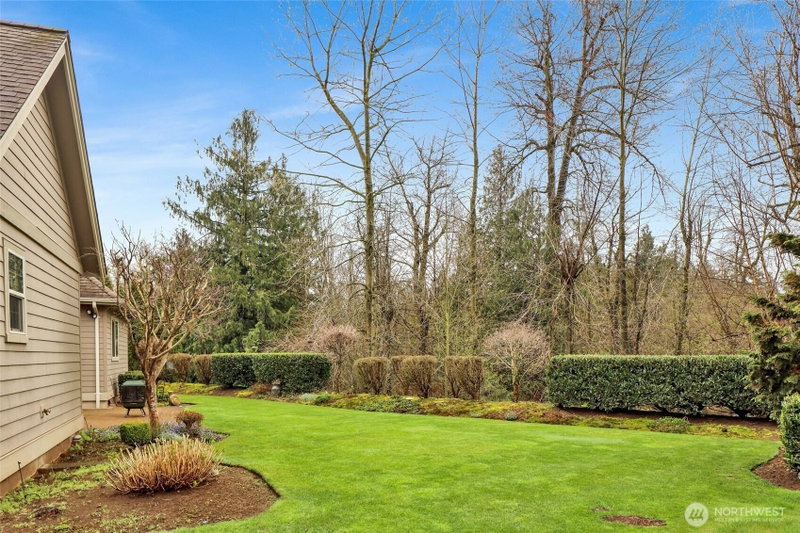 1534 Scenic Place photo 37