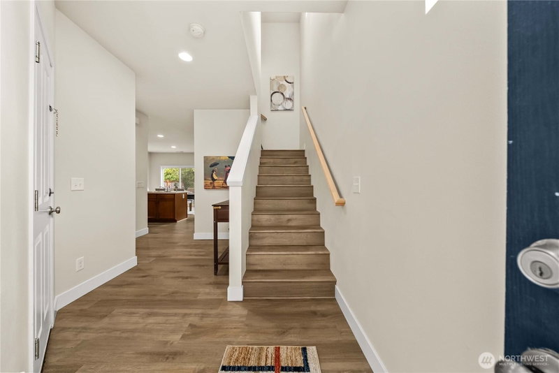 3961 E T Street photo 2