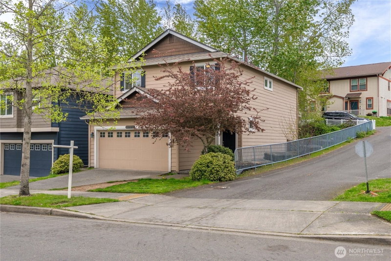 3961 E T Street photo 28