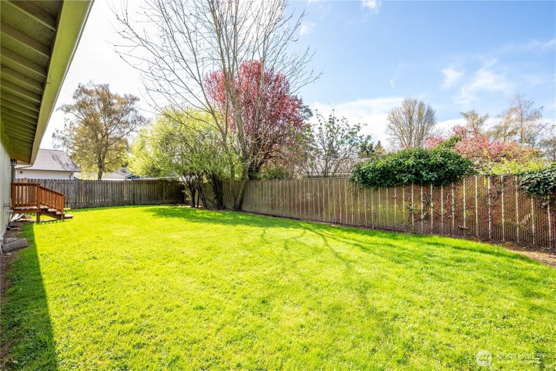 5628 Finch Drive photo 29