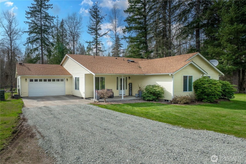 30714 118th Avenue E photo 2