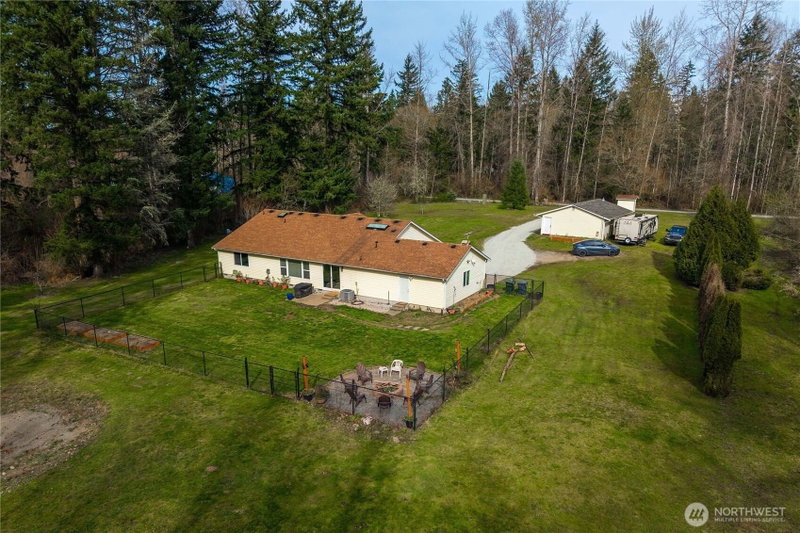 30714 118th Avenue E photo 27