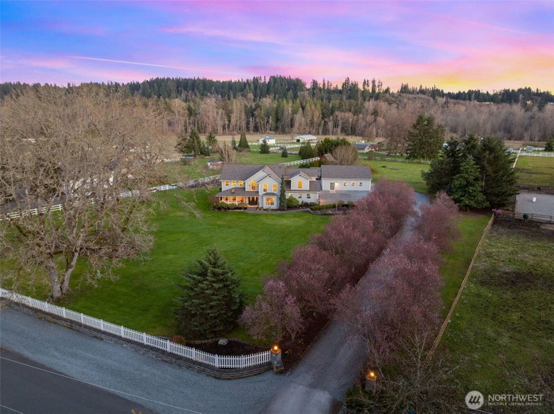 5112 266th Street E photo 1