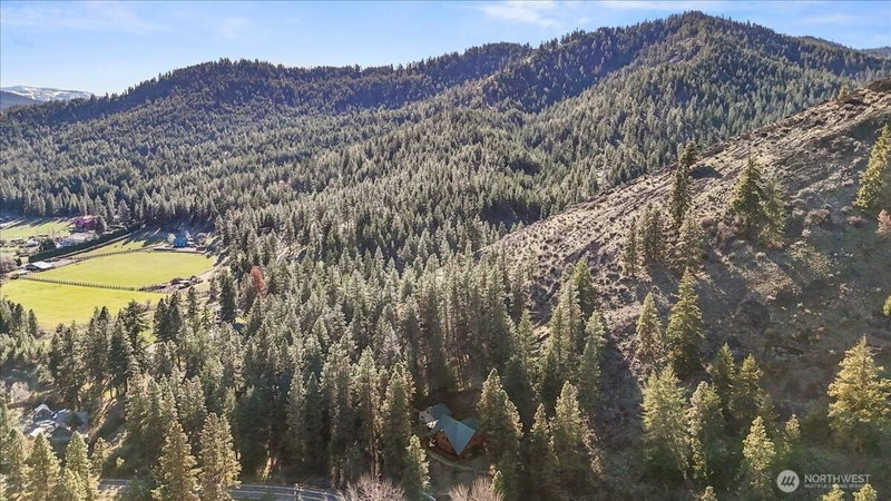4492 Nile Road photo 2