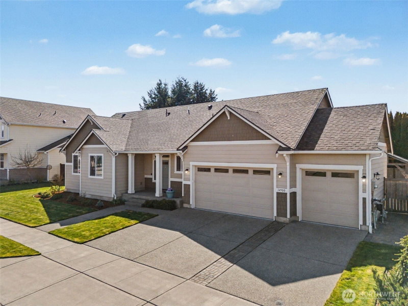 14900 Spartan Lane E photo 2