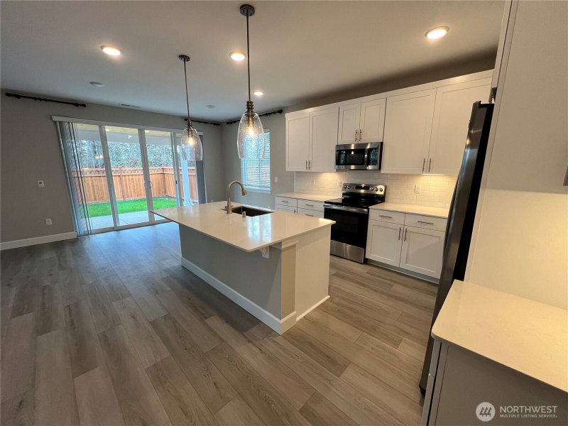 20218 150th Street E photo 2