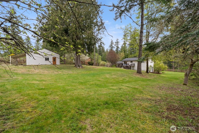 4631 E Grapeview Loop Road photo 2