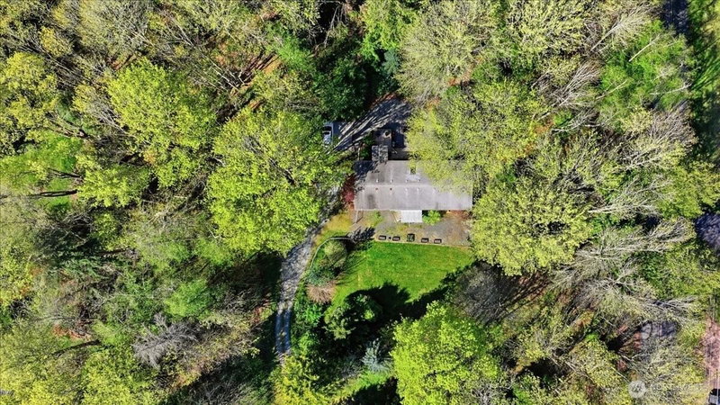 3218 Cherry Tree Lane photo 27