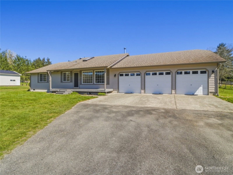 10400 Cristen Court SW photo 2