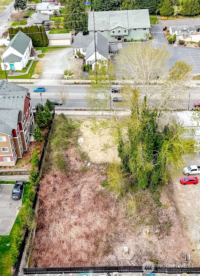 1725 Meridian Avenue E photo 1