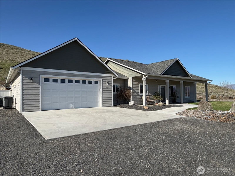 522 Adobe Way photo 1