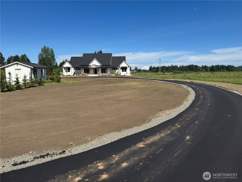 11448 Crockett Street SW photo 2