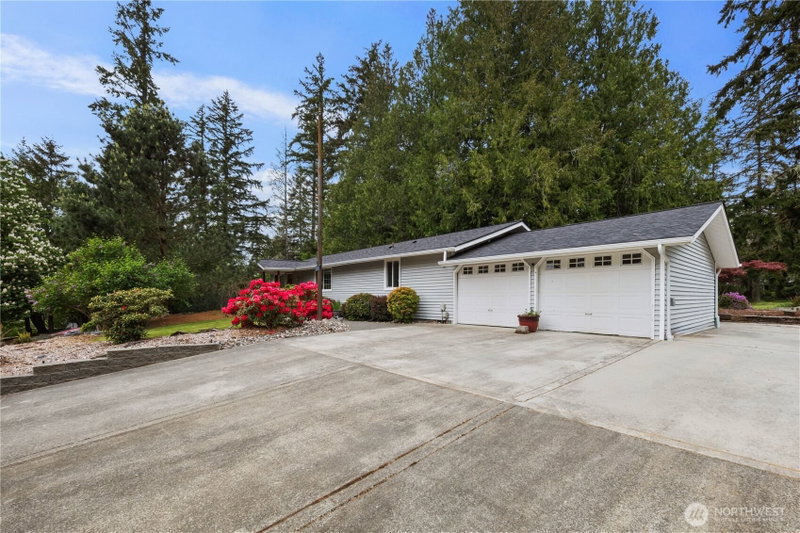 90 E Lakeland Way photo 2