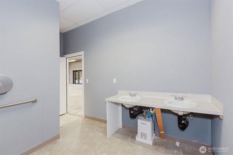1415 Lumsden Road photo 24