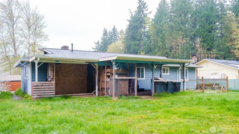 17909 SE 121st Place photo 9