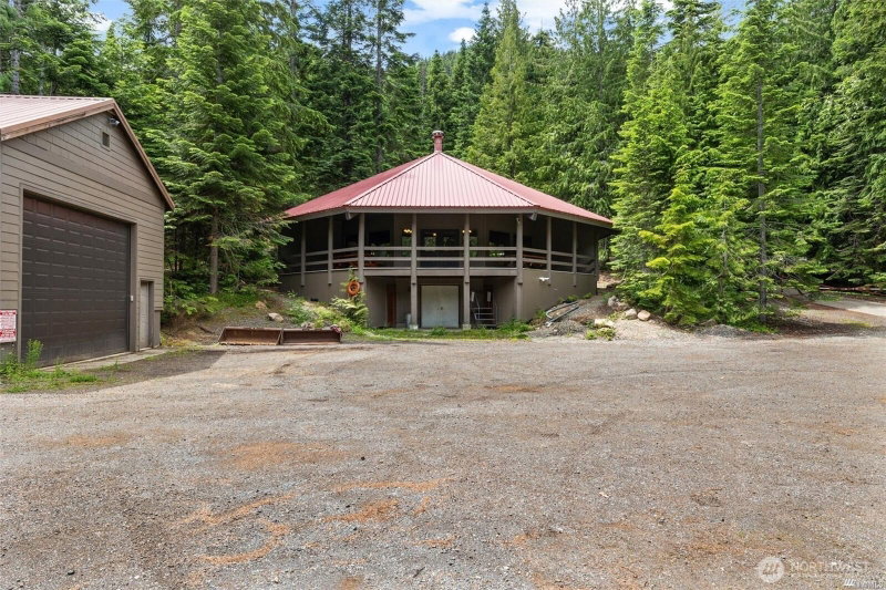 181 Tranquility Lane photo 40