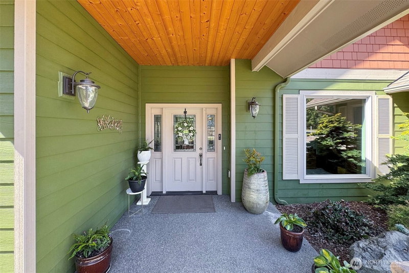 74 Shauna Place photo 2