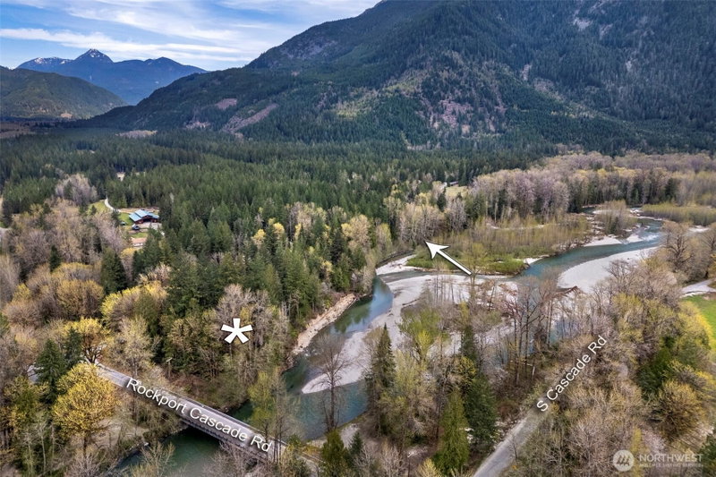 0 xx Cascade River Road photo 17