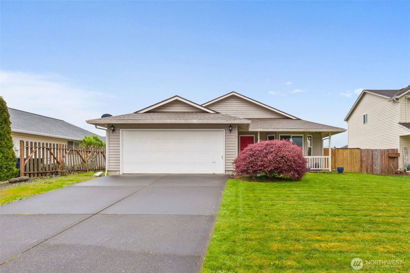 118 Rose Marie Dr photo 2