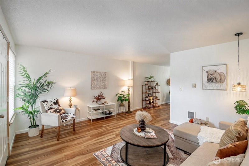 5714 99th Street Ct E photo 2
