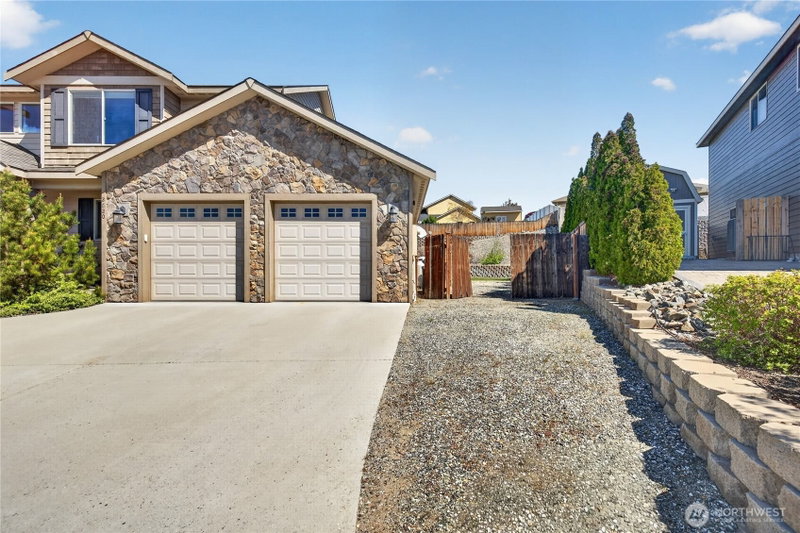 2620 Fancher Landing photo 40
