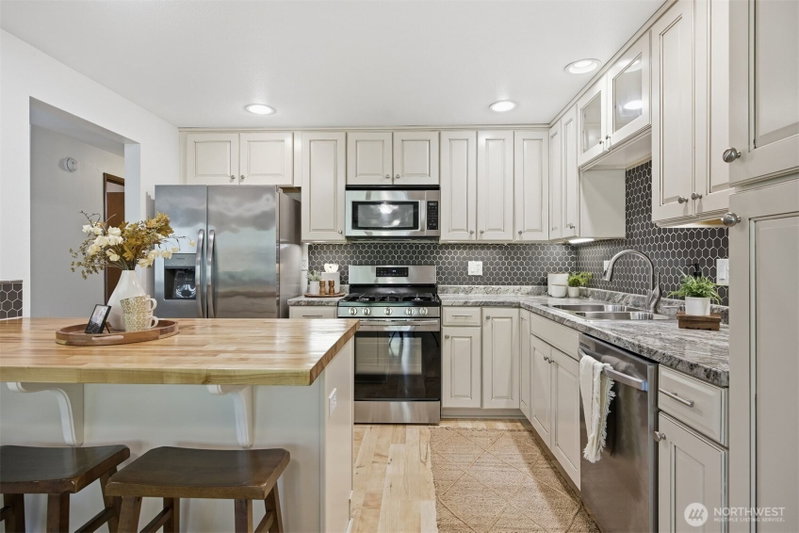107 Fairside Drive #15 photo 2