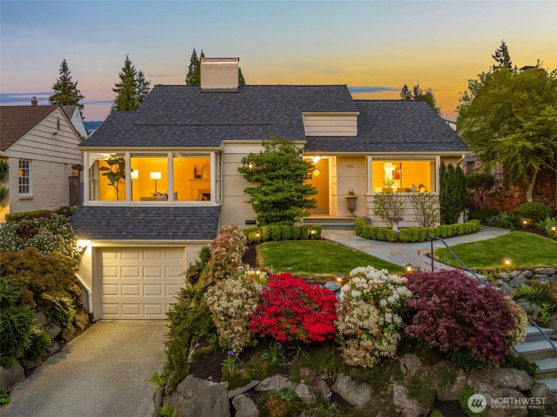 3016 42nd Avenue W photo 1