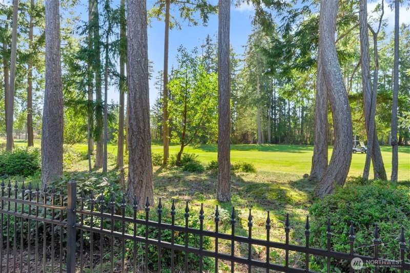 8235 Orcas Loop NE photo 2