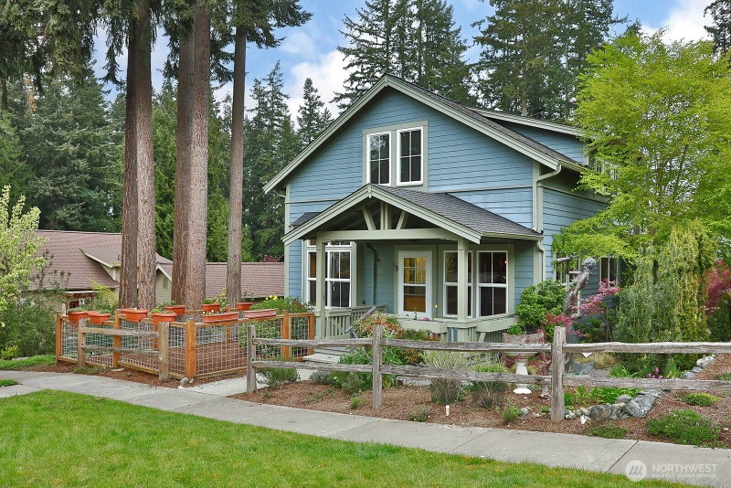 1021 Highview Street photo 1