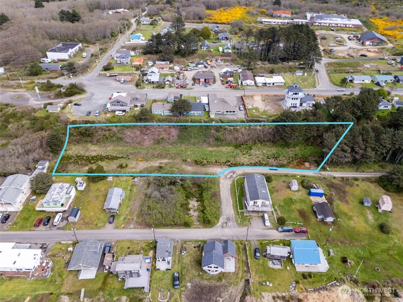 4776 Beach Lane photo 1
