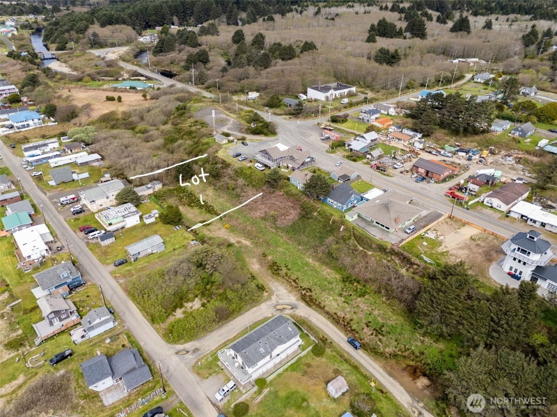4788 Beach Lane photo 2