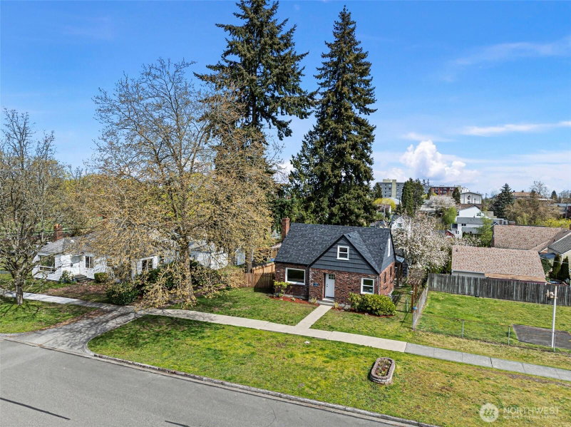 2709 N Mason Avenue photo 34