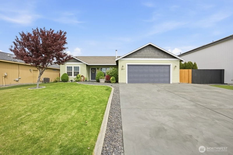 3807 Milagro Dr photo 1