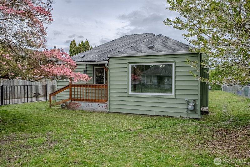150 R Street SE photo 30
