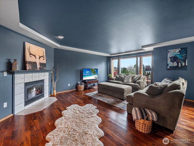 15220 197th Street E photo 2