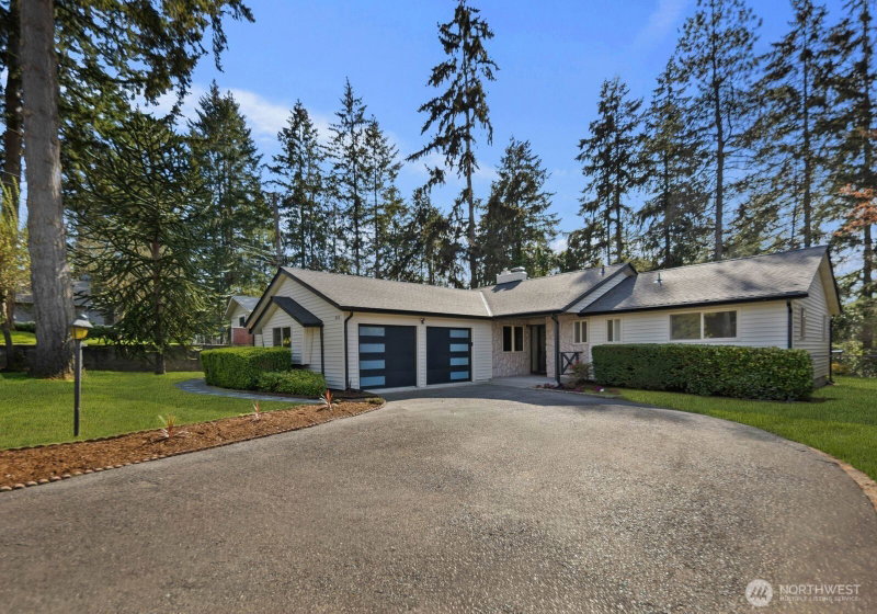 8110 68th Avenue SW photo 1
