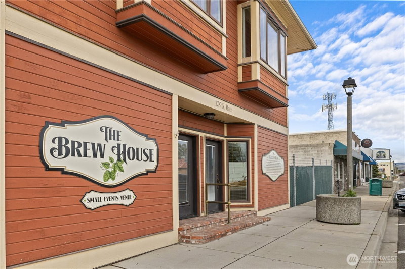 109 N Main Street photo 2