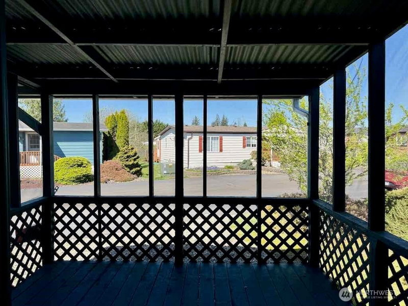 20 Meander Way photo 36