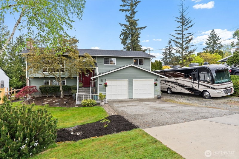 4611 76th Street SW photo 2