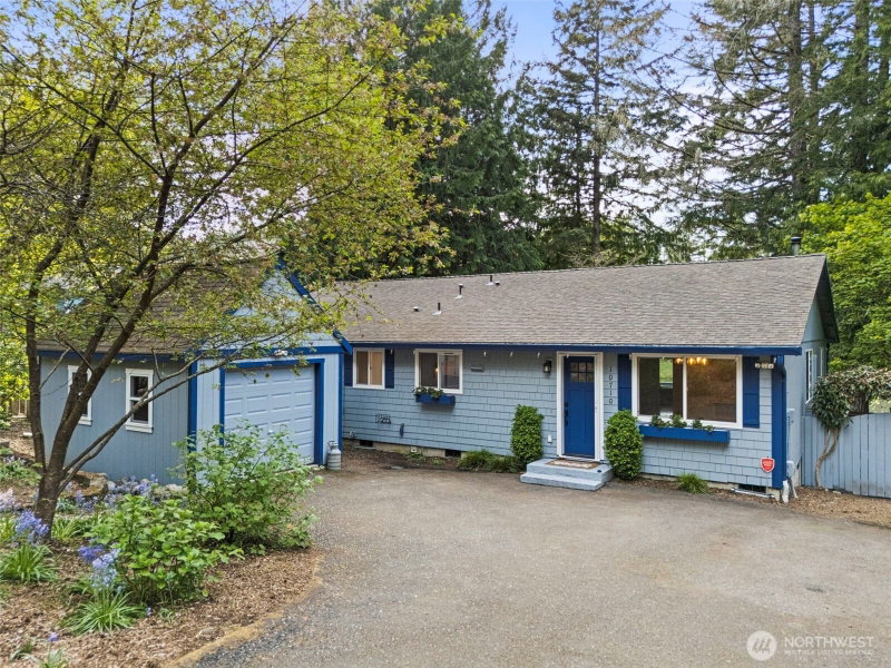10710 Minterwood Drive NW photo 2