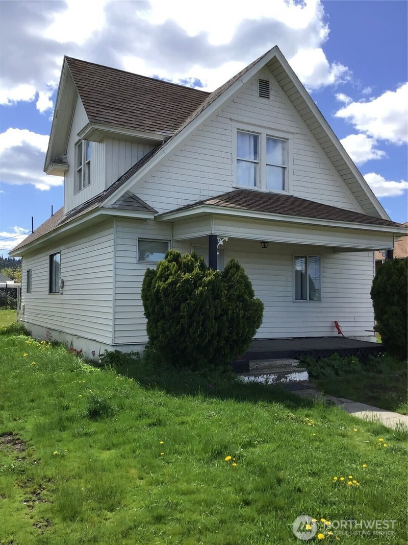 2508 E 1st Avenue photo 1