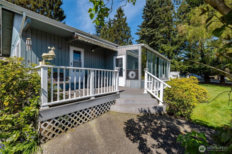 23143 Lanyard Lane photo 2