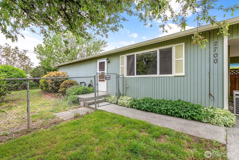 2700 Xenia Street photo 1