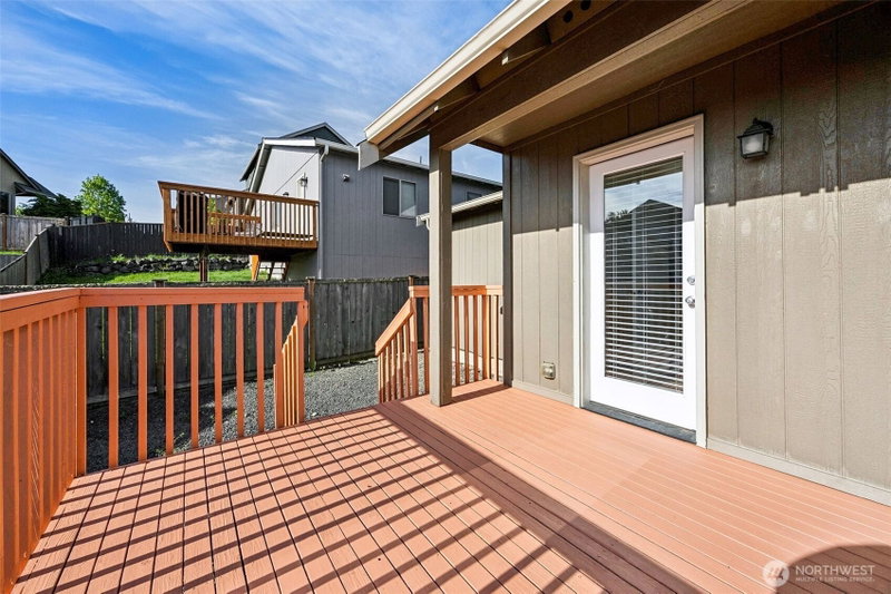 20107 40th Avenue E photo 22