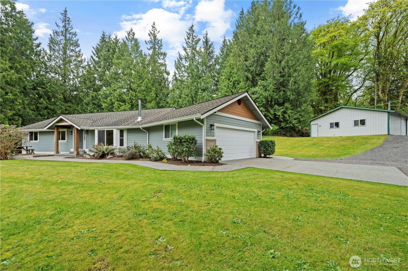 23417 32nd Avenue NE photo 1